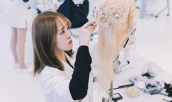 アップスタイル＆メイク